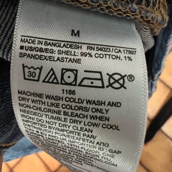 GAP summer 2025 style! Denim light wash Blue Women's Overalls shorts - Picture 10 of 10